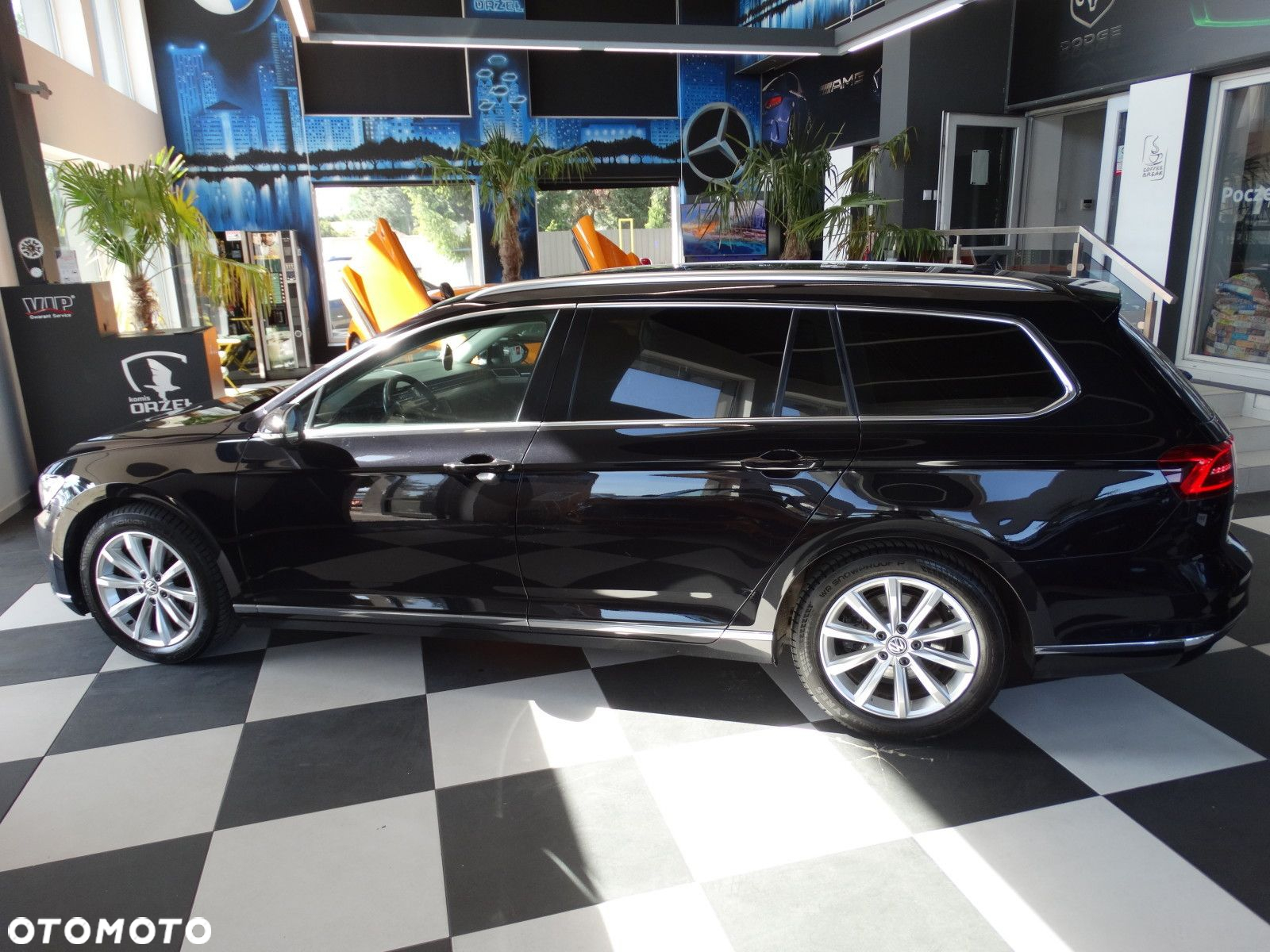 Volkswagen Passat - 8