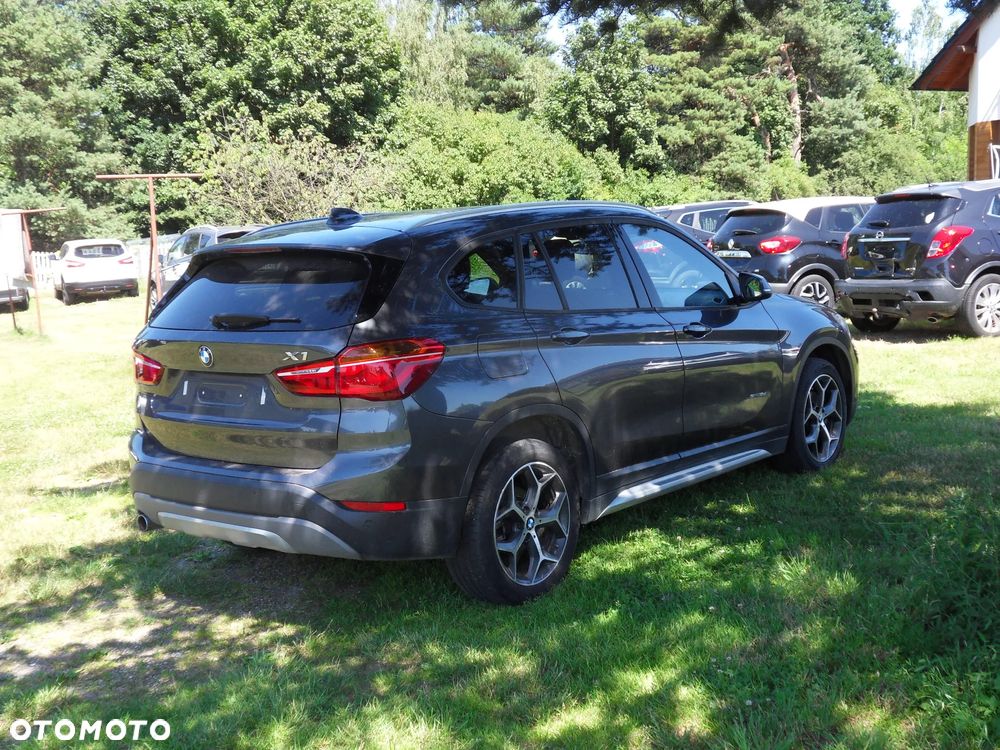 BMW X1 sDrive18d Advantage - 5