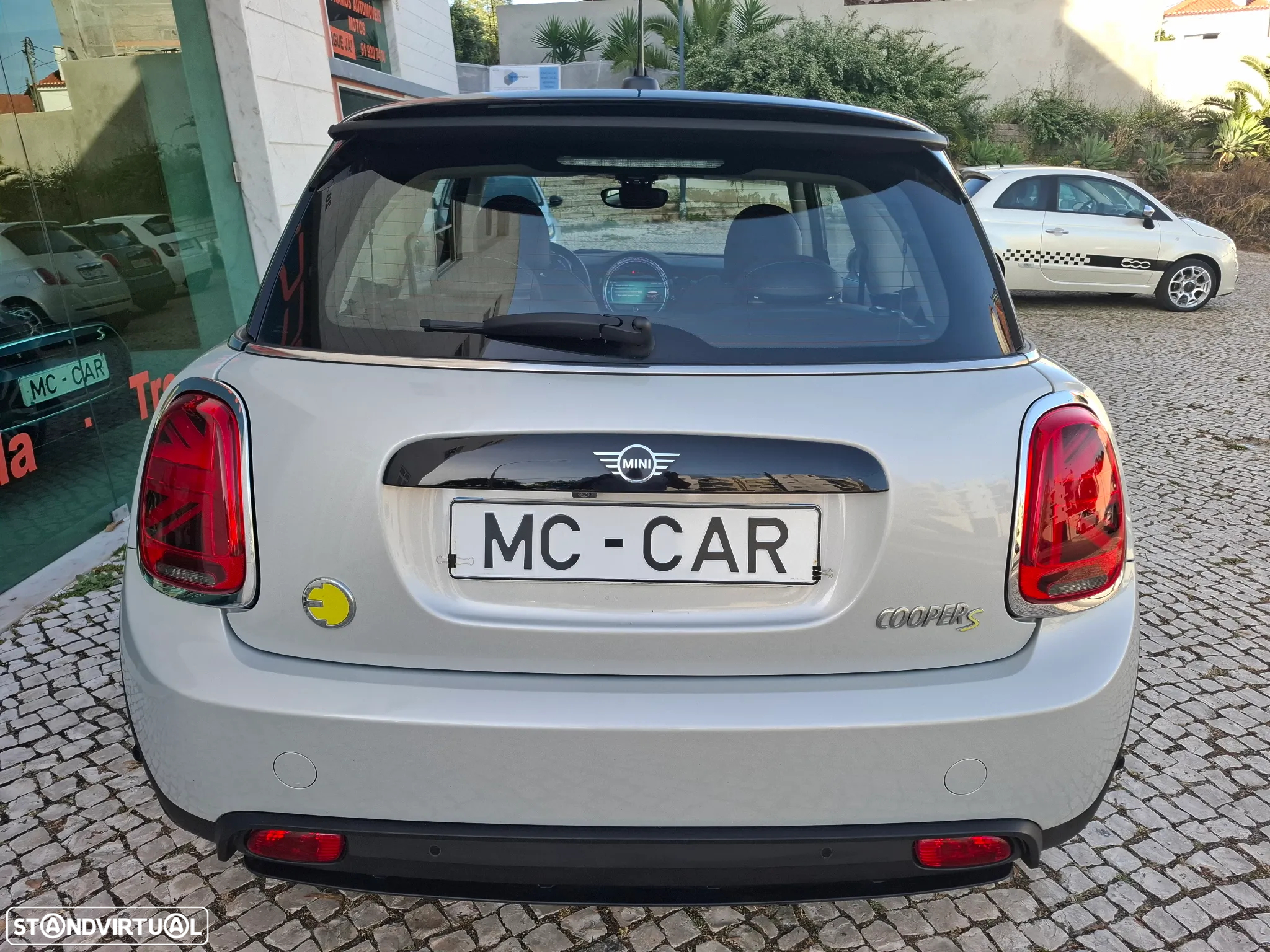 MINI 3 Portas Cooper SE Camden Edition - 47
