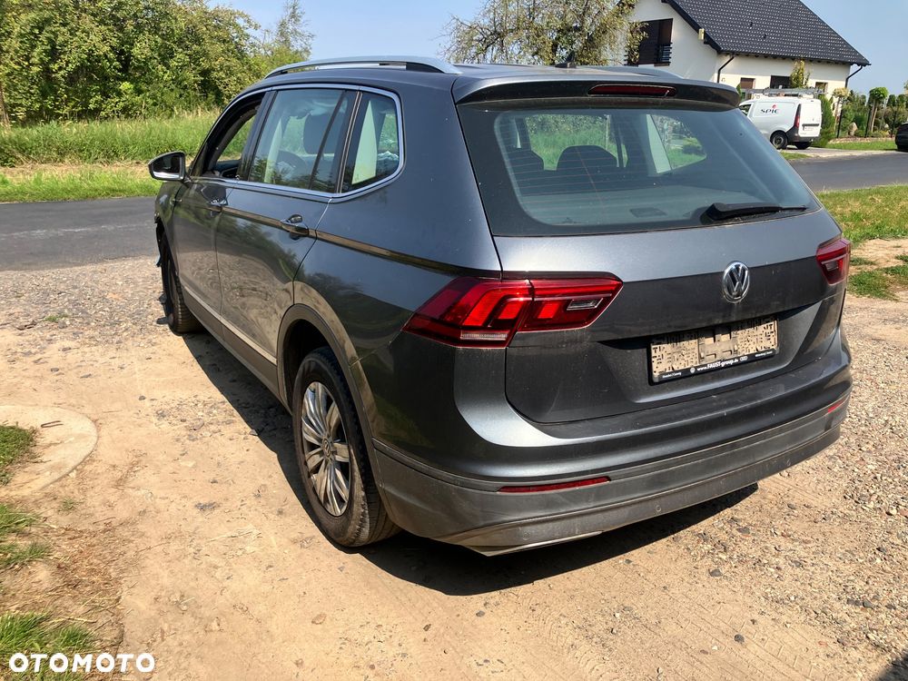 Volkswagen Tiguan Allspace 2.0 TDI SCR Life - 3