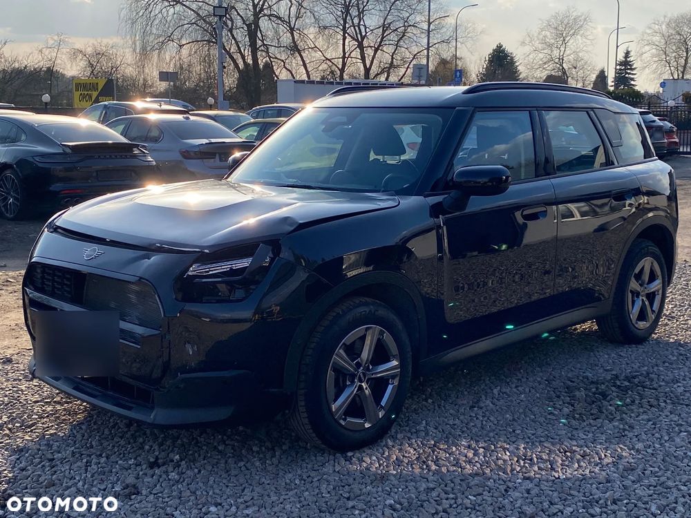 MINI Countryman ver-c-mhev-linia-essential - 12