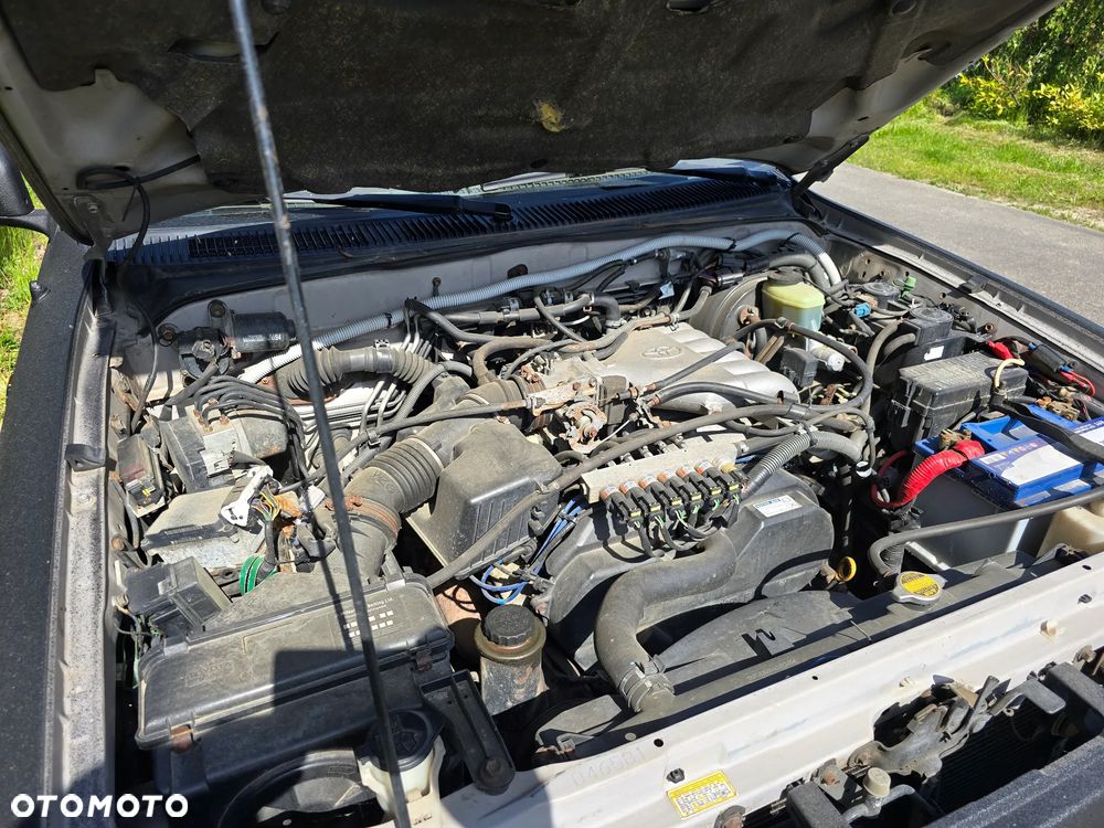 Toyota 4-Runner - 11