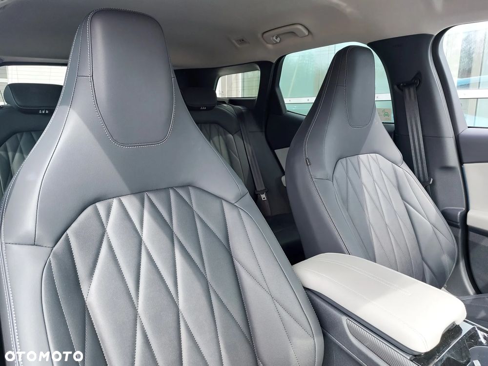 Ford Explorer 77kWh Premium RWD - 6