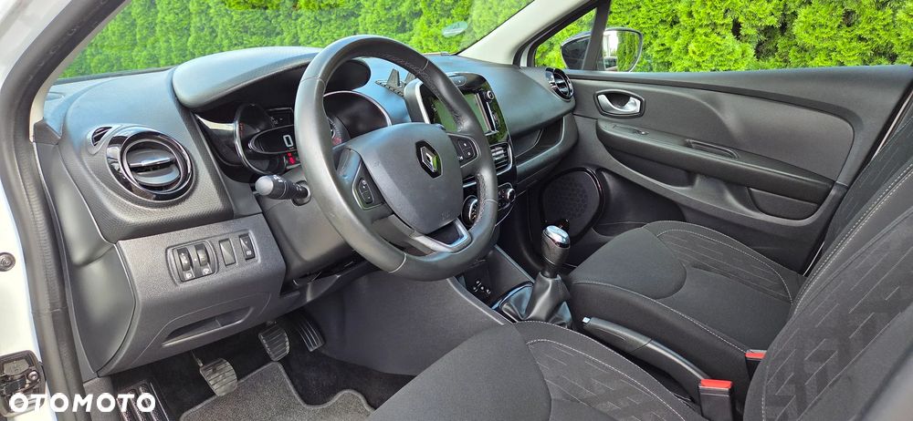 Renault Clio 0.9 Energy TCe Intens+ EU6 - 17