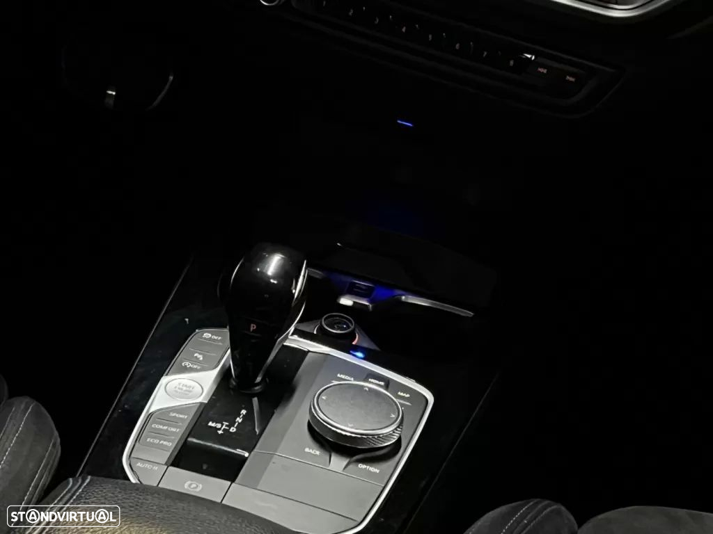 BMW 116 d Pack M Auto - 19