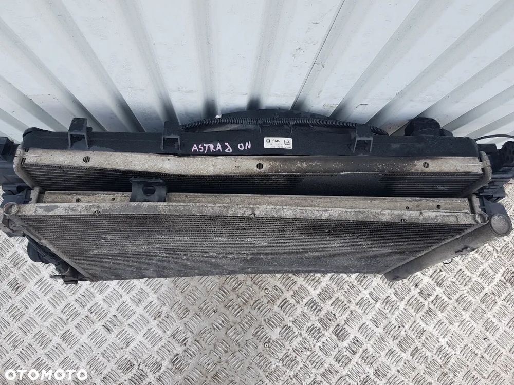 Chłodnica Wody Wentylator Klima Komplet Astra J Diesel - 2