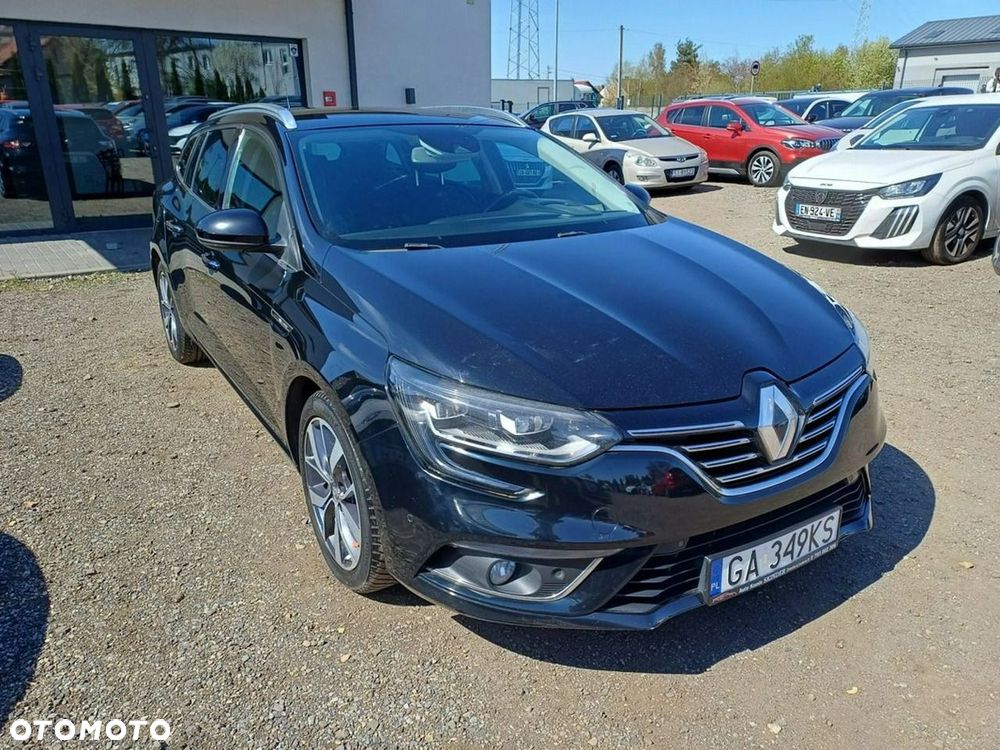 Renault Megane ENERGY dCi 130 BOSE EDITION - 9