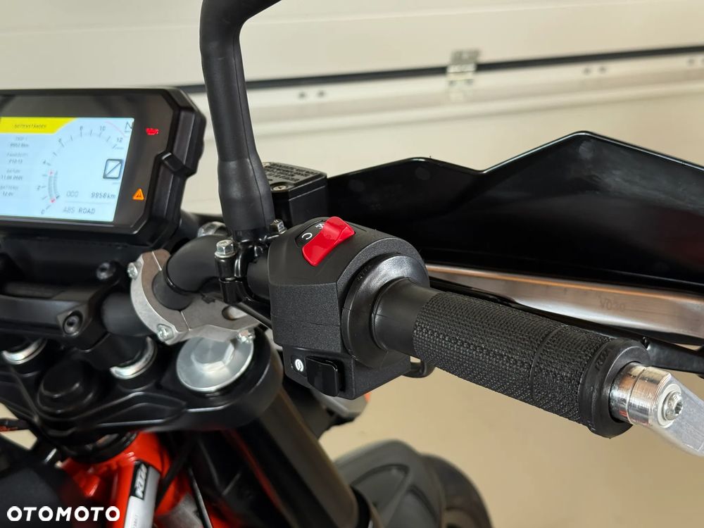 KTM Duke 125 - 34