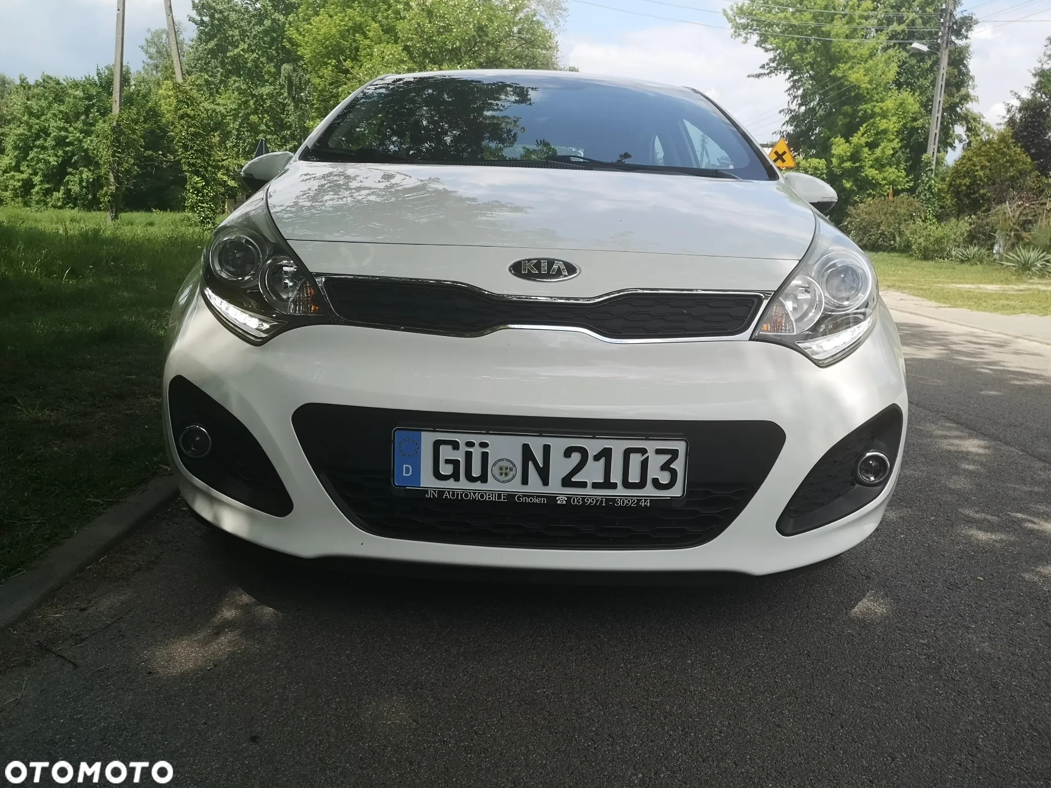 Kia Rio - 2