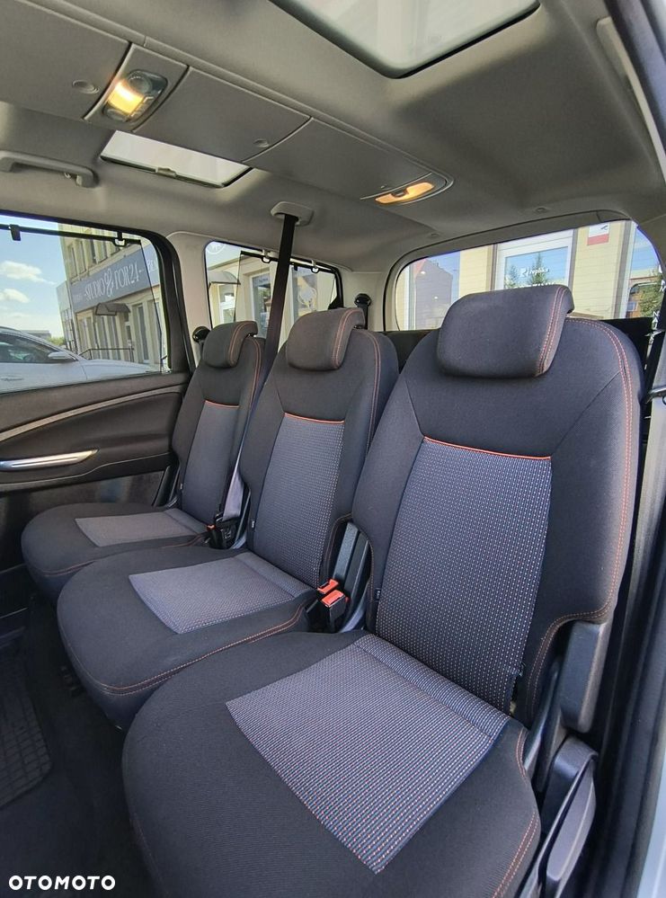 Ford Galaxy 2.0 TDCi Platinium X (Titanium) MPS6 - 15