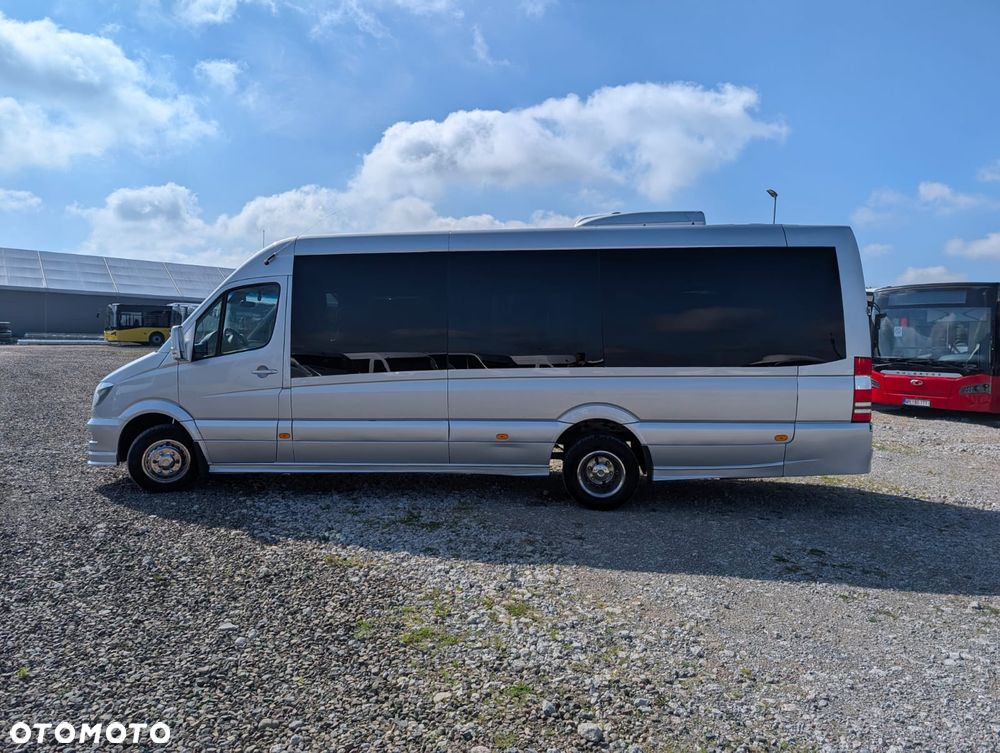 Mercedes-Benz Sprinter 519 - 10