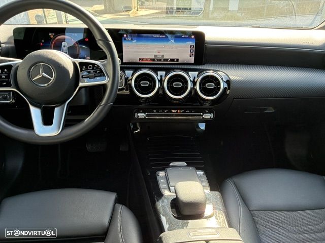 Mercedes-Benz A 180 Limousine d Style Plus Aut. - 17