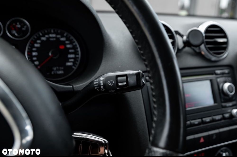 Audi A3 Sportback 2.0 TDI DPF S line Sportpaket - 33