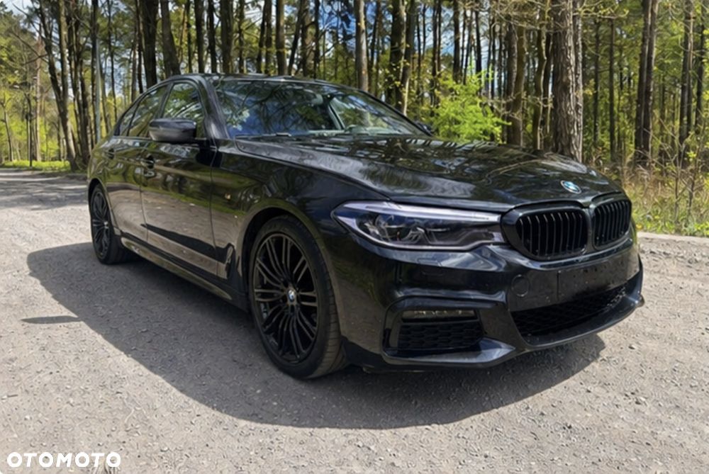 BMW Seria 5 540i xDrive - 11