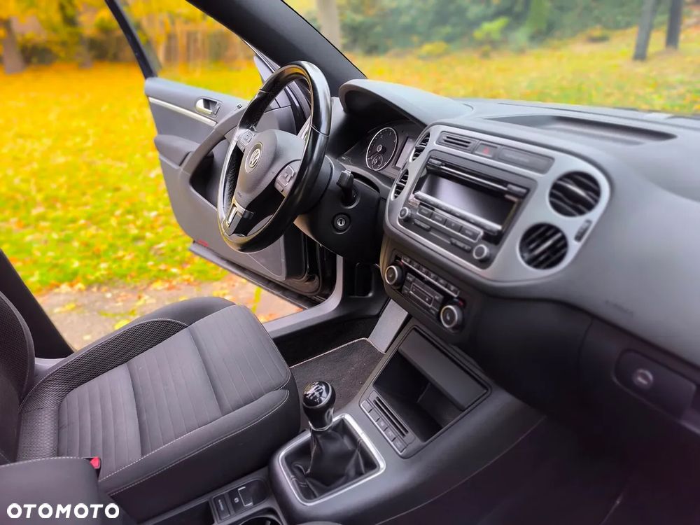 Volkswagen Tiguan - 28