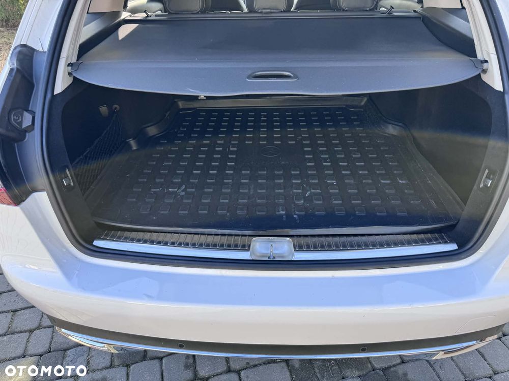 Mercedes-Benz Klasa C 220 d 4MATIC 9G-TRONIC - 11