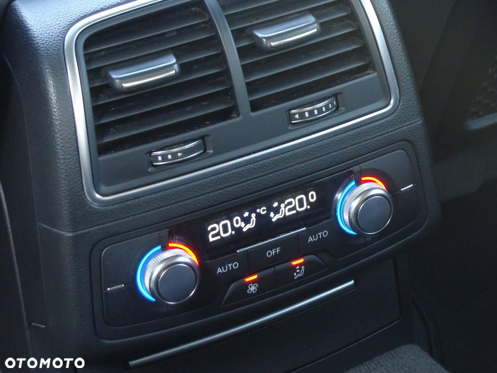 Audi A6 Avant 2.0 TDI ultra S tronic - 16