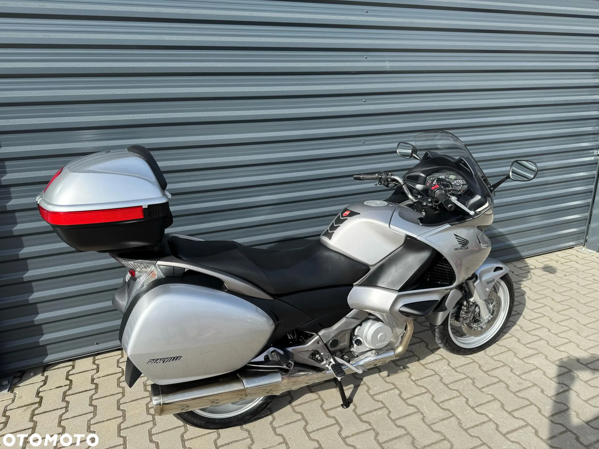 Honda NT - 5