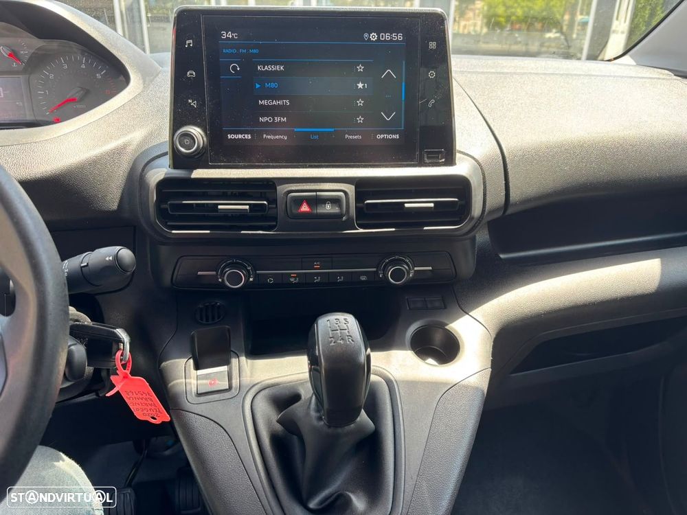 Peugeot Partner Outro - 11