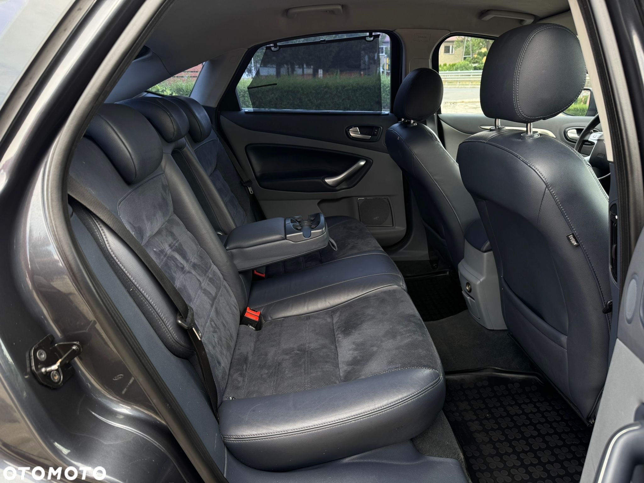 Ford Mondeo 2.0 TDCi Titanium - 9