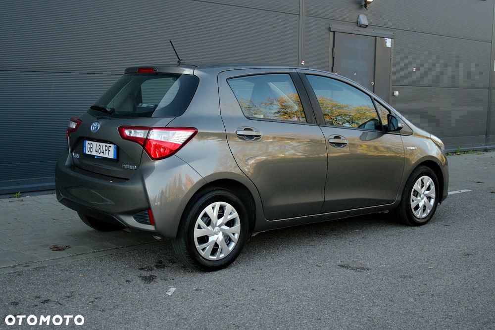 Toyota Yaris - 7