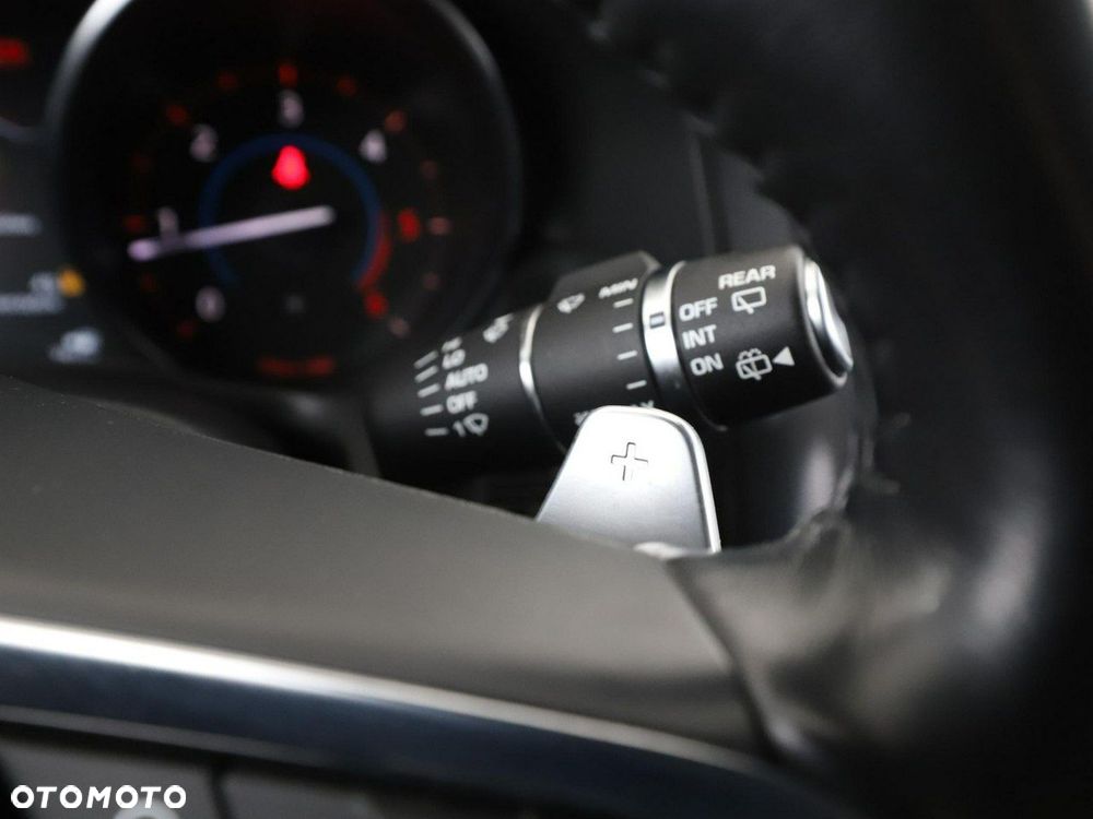 Jaguar XF 20d AWD R-Sport - 35