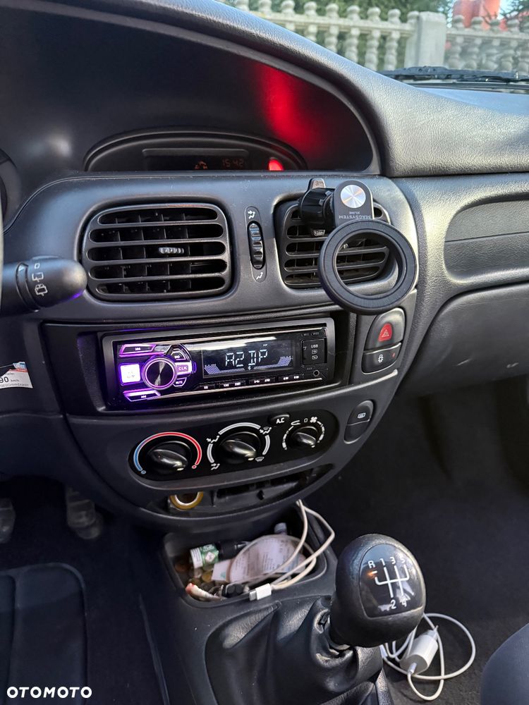 Renault Megane 1.4 16V Air - 18