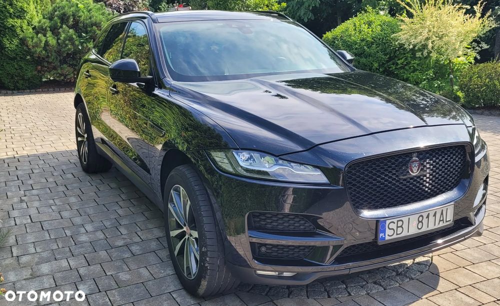 Jaguar F-Pace 2.0 i4D AWD R-Sport - 1