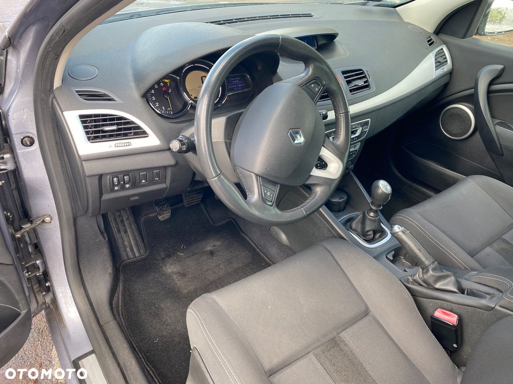 Renault Megane 1.6 16V 110 Dynamique - 27
