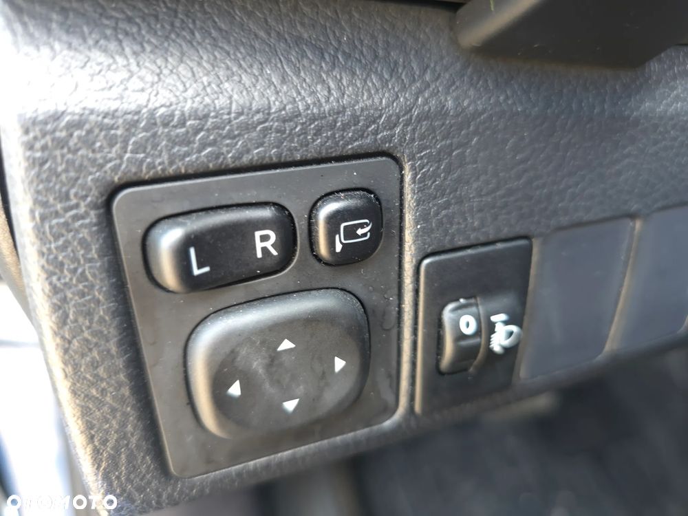 Toyota Auris 1.8 VVT-i Hybrid Automatik Edition - 20