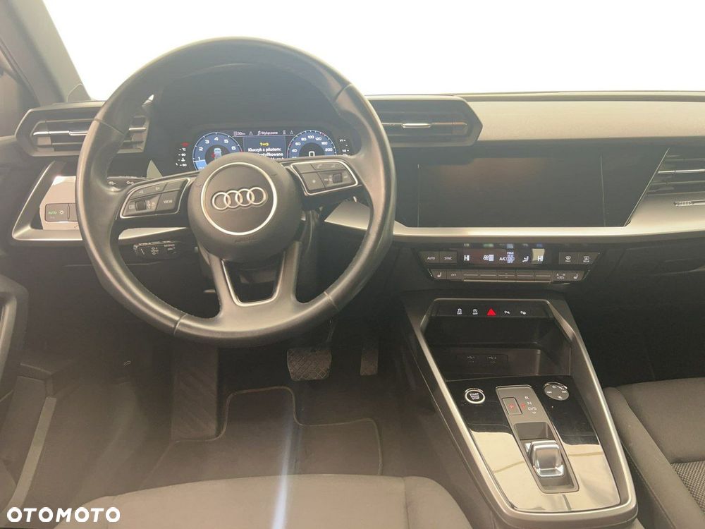 Audi A3 Sportback 35 TFSI mHEV S tronic - 9