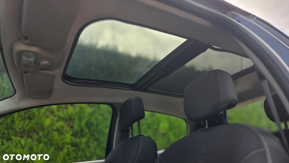 Renault Twingo 1.2 Authentique - 11