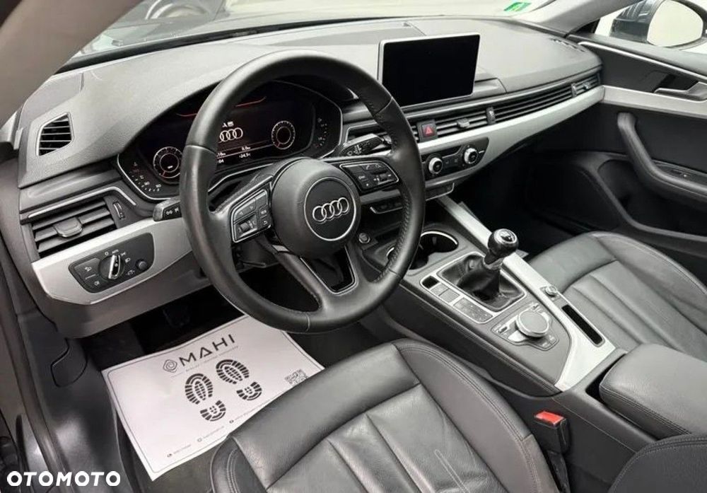 Audi A5 Sportback 2.0 TDI design - 24
