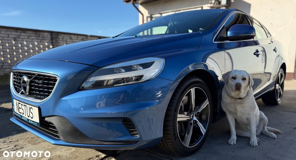 Volvo V40 D3 Drive-E R-Design Momentum - 2