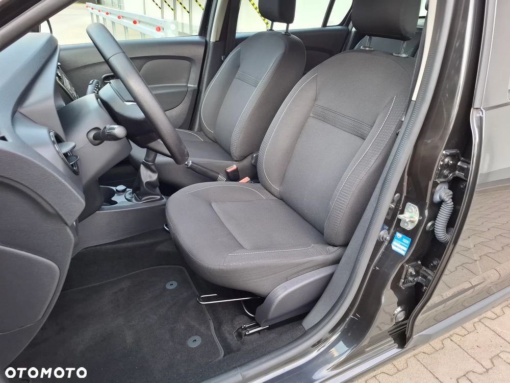 Dacia Logan 1.2 16V 75 Laureate - 20
