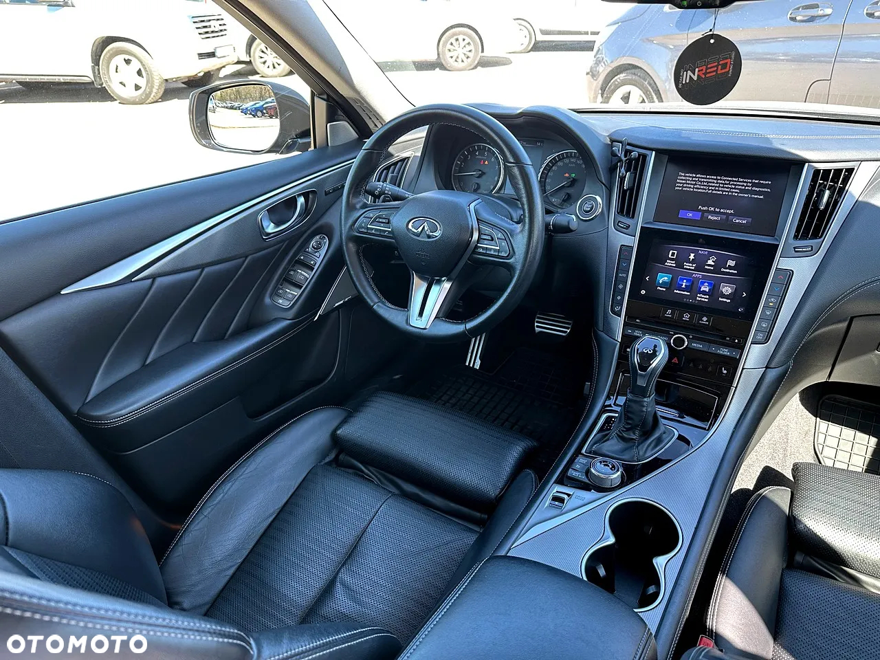 Infiniti Q50 2.0t Premium - 12