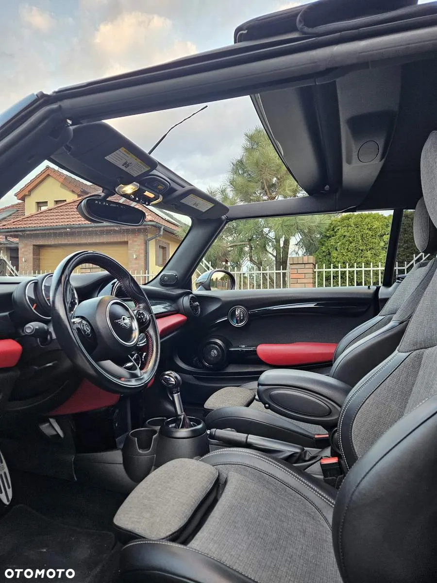 MINI Cooper S Cabrio - 33