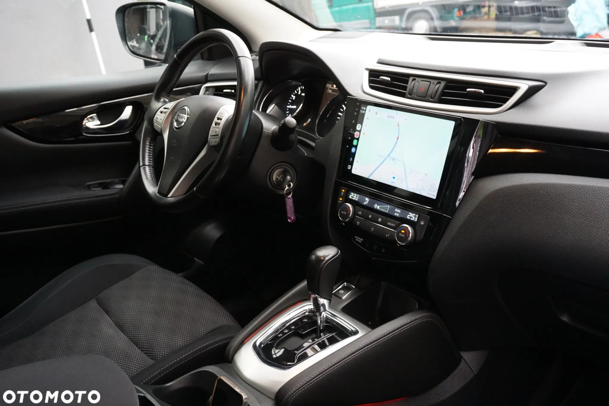 Nissan Qashqai 1.2 DIG-T Tekna Xtronic EU6 - 17