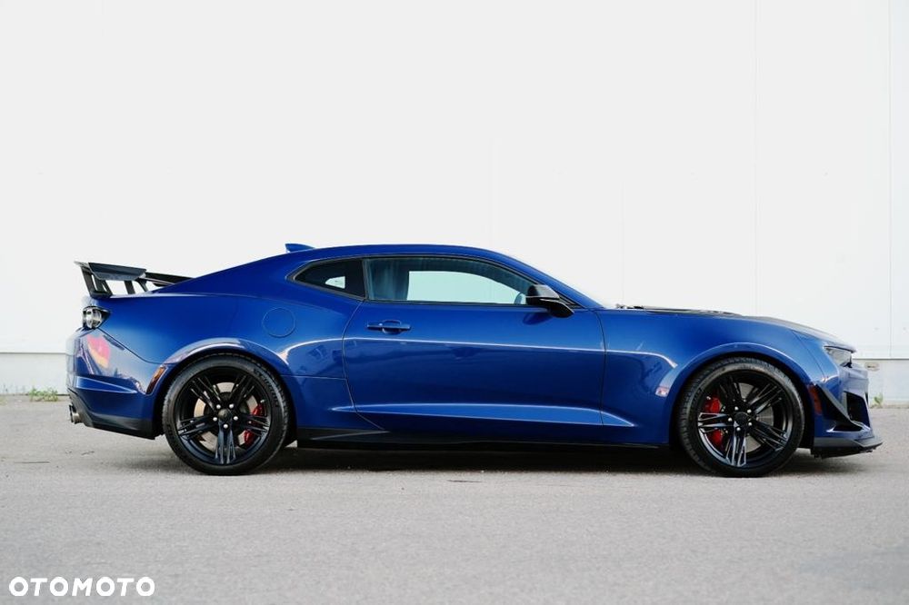 Chevrolet Camaro - 3