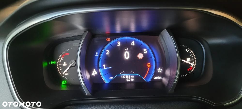 Renault Megane ENERGY TCe 130 BOSE EDITION - 18