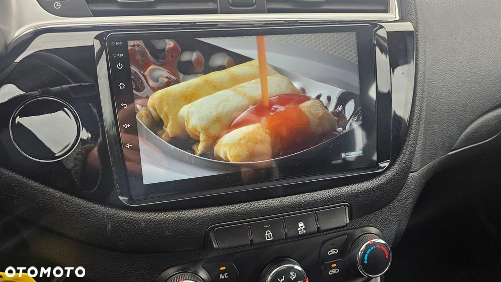 Kia Ceed 1.4 CVVT Dream Team Edition - 27