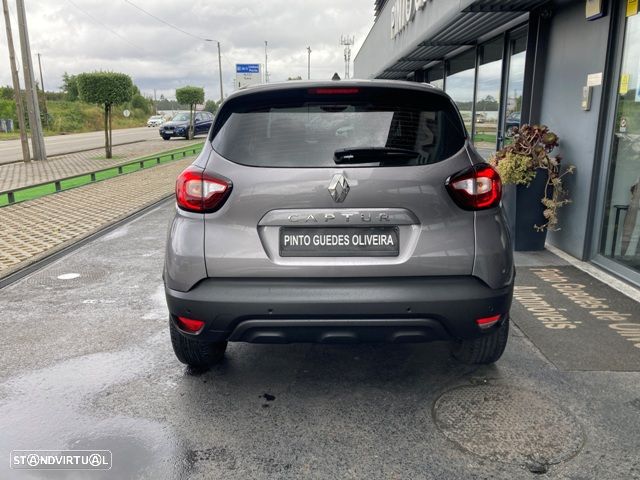 Renault Captur ENERGY TCe 90 Experience - 8