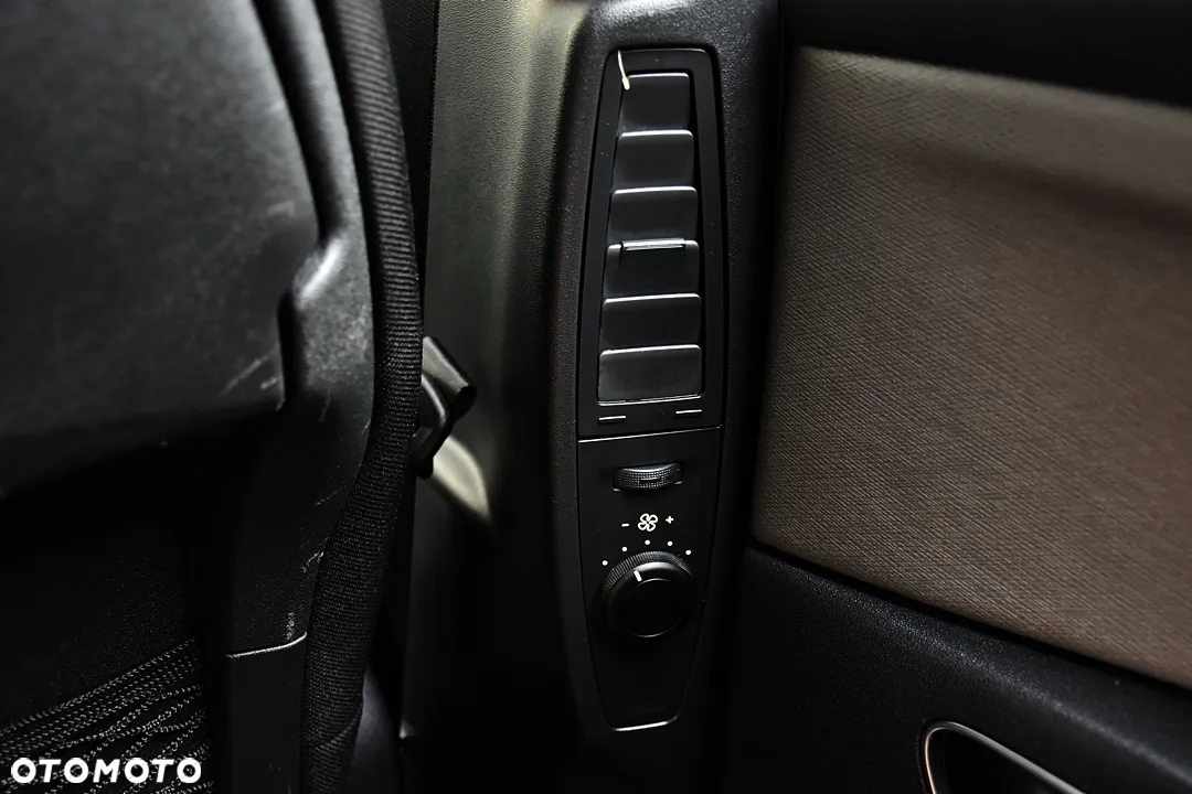 Citroën C4 SpaceTourer BlueHDi 130 Stop&Start EAT8 SELECTION - 37