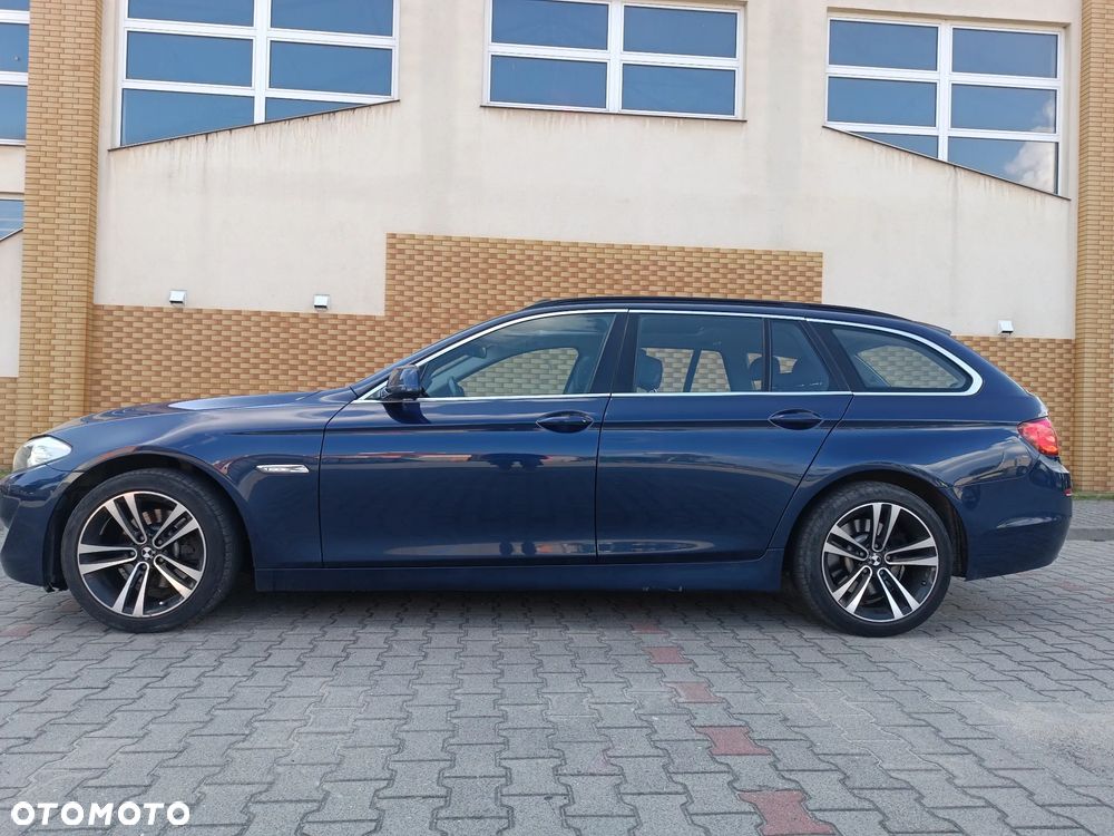 BMW Seria 5 520d Luxury Line - 1