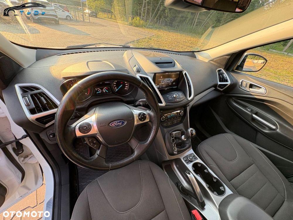 Ford Kuga 2.0 TDCi FWD Titanium Plus - 18