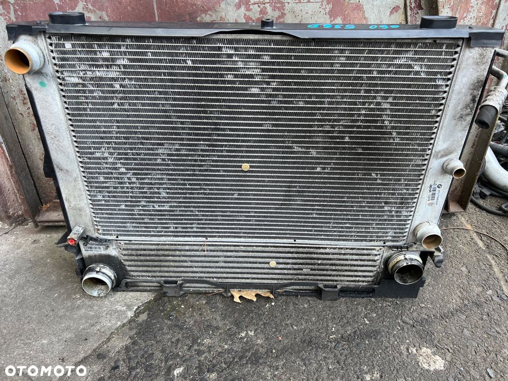 CHŁODNICE WODY KLIMATYZACJI WSPOMAGANIA BMW E60 e61 535d - 2