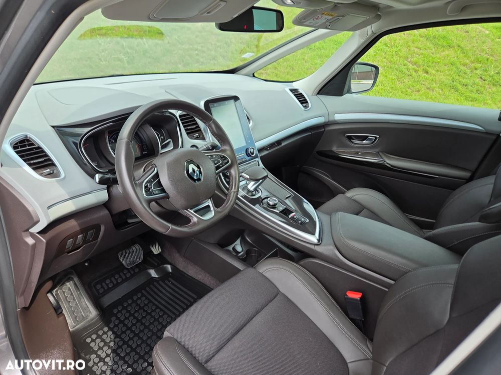 Renault Espace BLUE dCi 160 EDC BUSINESS EDITION - 36