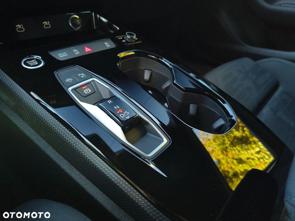 Audi A5 Avant TFSI S tronic - 22