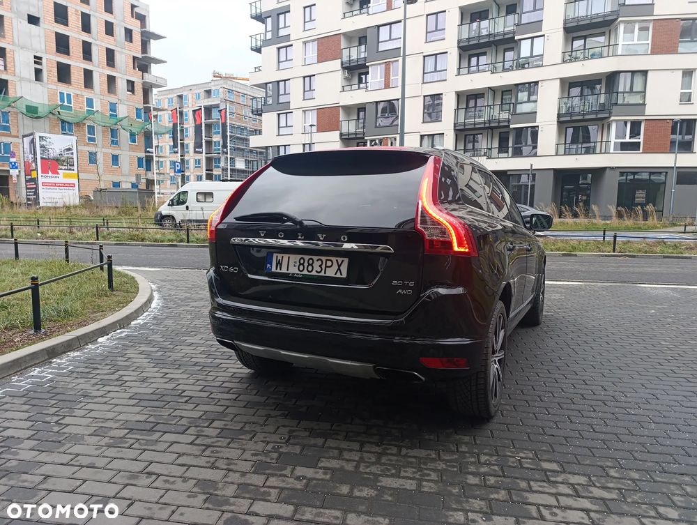 Volvo XC 60 T6 AWD Summum - 4
