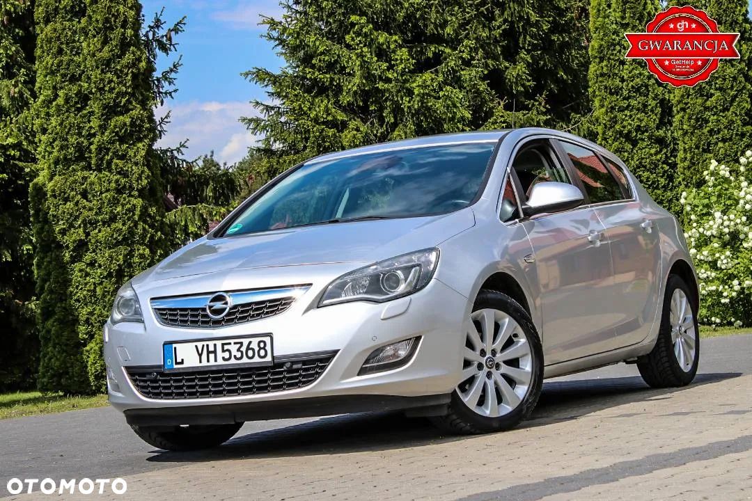 Opel Astra 1.4 Turbo Cosmo - 1